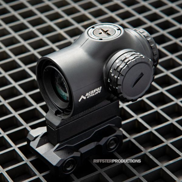 slx1x-web24e2e84fb-0bcd-f76a-d6b2-2031fefac2388348F45D-2B0C-0C0A-FB89-25E0866D558C.jpg